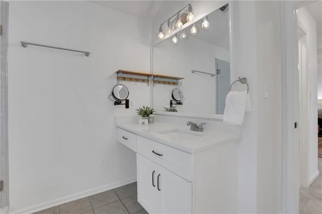 863 Red Rock Court, Suwanee, GA 30024