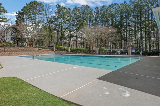 863 Red Rock Court, Suwanee, GA 30024