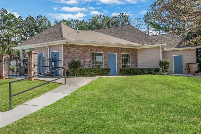 863 Red Rock Court, Suwanee, GA 30024