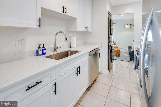 428 RENEAU WAY, Herndon, VA 20170