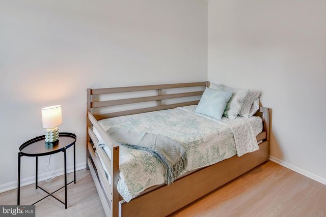 428 RENEAU WAY, Herndon, VA 20170