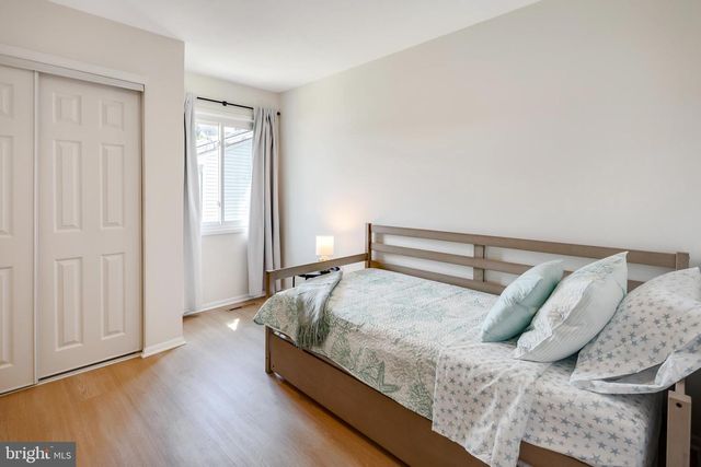 428 RENEAU WAY, Herndon, VA 20170