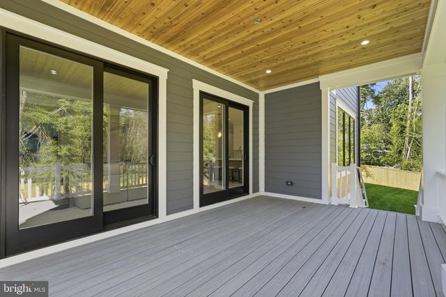 9117 SEVEN LOCKS RD, Bethesda, MD 20817