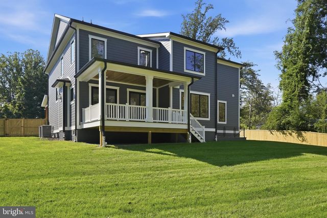 9117 SEVEN LOCKS RD, Bethesda, MD 20817