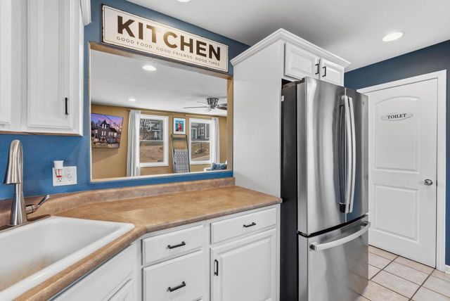 131 Maple AVENUE, Pewaukee, WI 53072