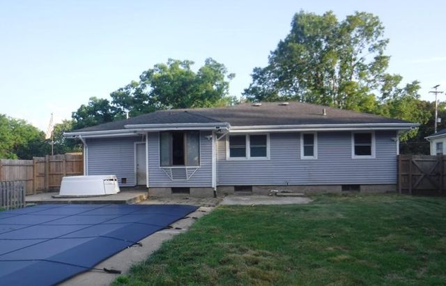 1525 E G Avenue, Kalamazoo, MI 49004