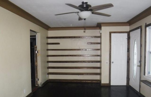 1525 E G Avenue, Kalamazoo, MI 49004