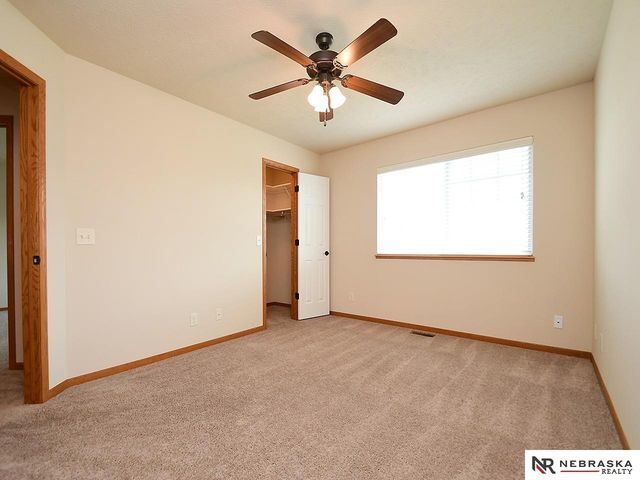 9009 Buckshot Road, Lincoln, NE 68507