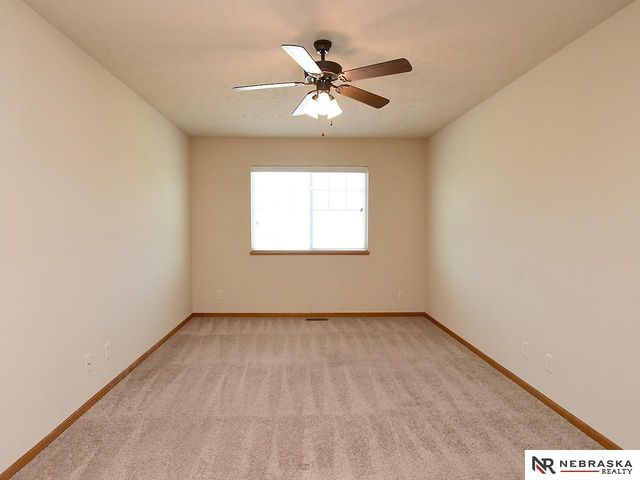 9009 Buckshot Road, Lincoln, NE 68507