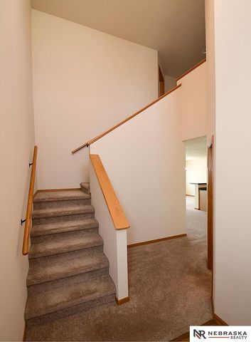 9009 Buckshot Road, Lincoln, NE 68507
