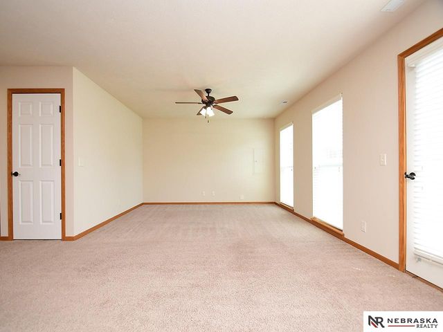 9009 Buckshot Road, Lincoln, NE 68507