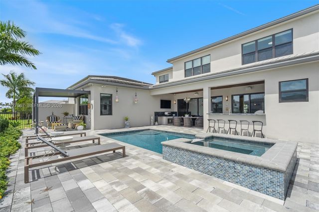 20108 Castle Stuart Ave, Boca Raton, FL 33434