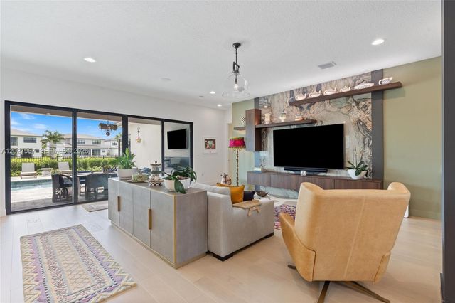 20108 Castle Stuart Ave, Boca Raton, FL 33434