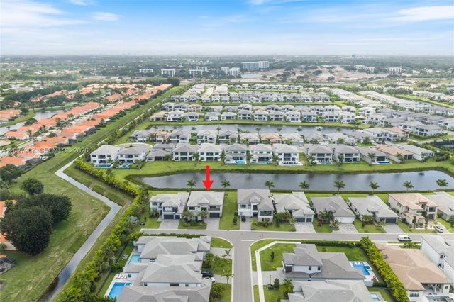 20108 Castle Stuart Ave, Boca Raton, FL 33434
