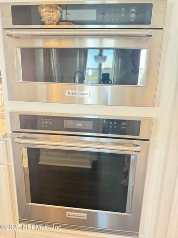 646 RUM RUNNER Way, St. Johns, FL 32259