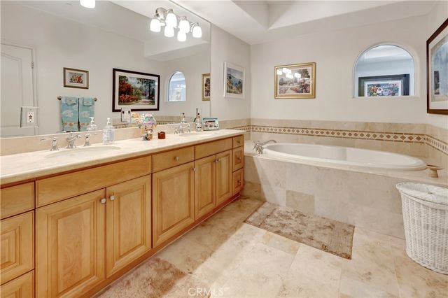 412 Arenoso 105, San Clemente, CA 92672