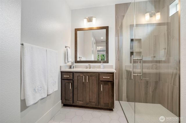 12806 NW 40th Avenue, Vancouver, WA 98685