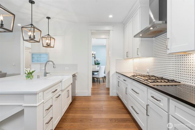 12806 NW 40th Avenue, Vancouver, WA 98685