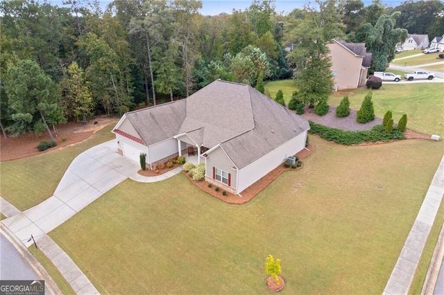 1303 Windstone Court, Winder, GA 30680