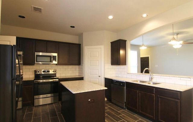 25172 Pacific Wren Drive, Magnolia, TX 77354