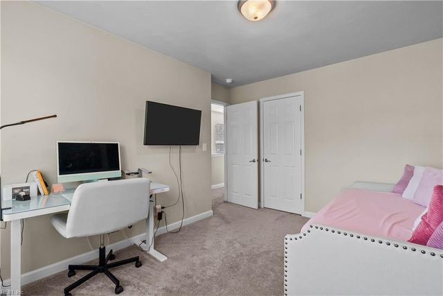 934 Middle ST, Chesapeake, VA 23324