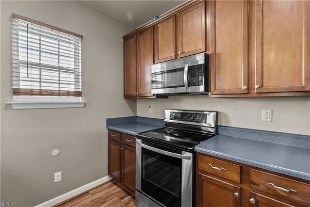 934 Middle ST, Chesapeake, VA 23324