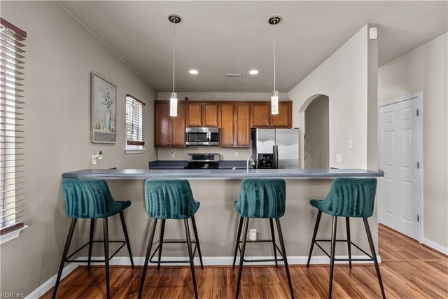 934 Middle ST, Chesapeake, VA 23324