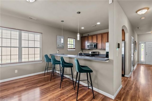 934 Middle ST, Chesapeake, VA 23324