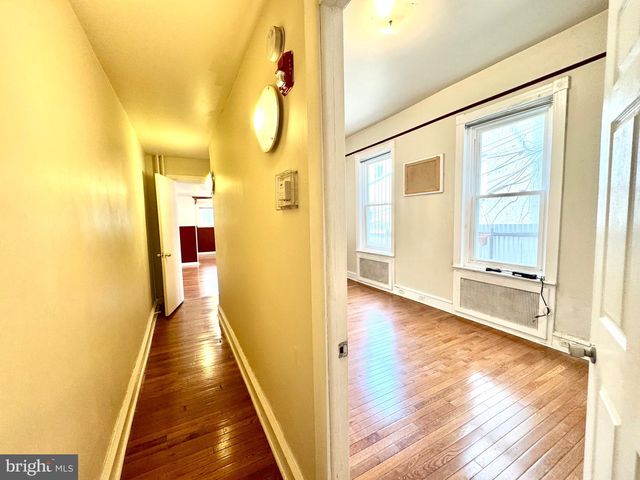 4122 CHESTER AVE, Philadelphia, PA 19104