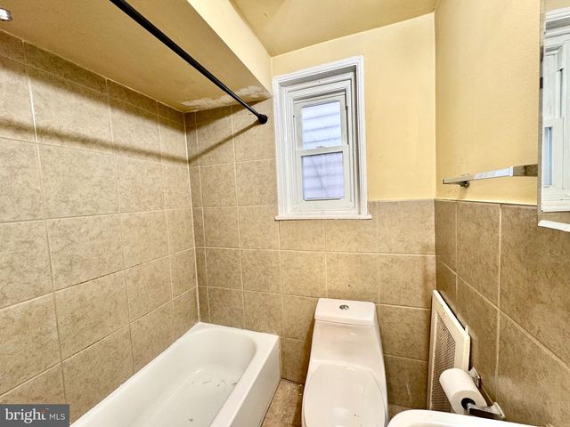 4122 CHESTER AVE, Philadelphia, PA 19104