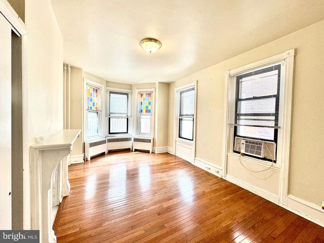 4122 CHESTER AVE, Philadelphia, PA 19104