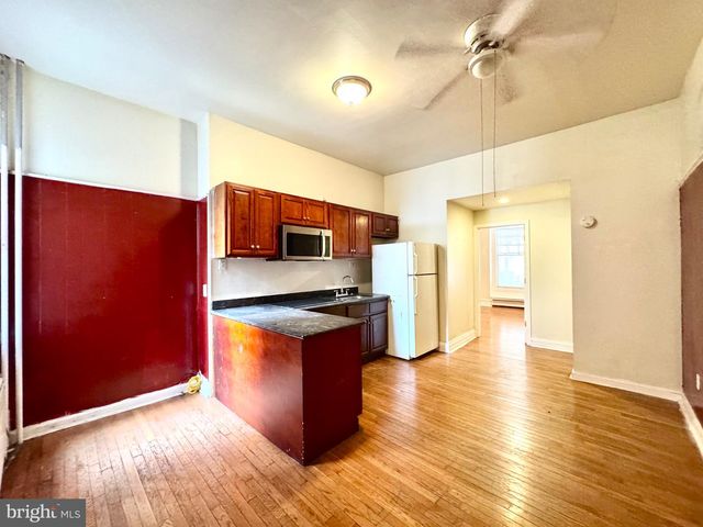 4122 CHESTER AVE, Philadelphia, PA 19104