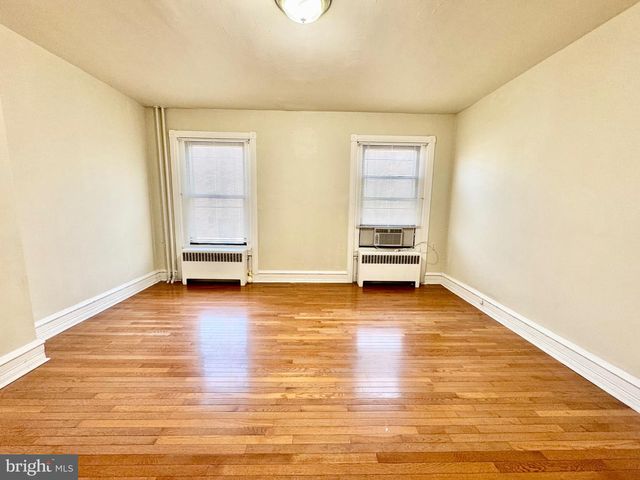4122 CHESTER AVE, Philadelphia, PA 19104