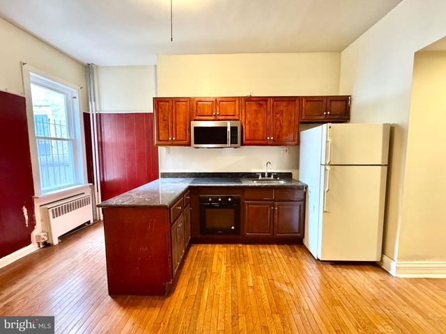 4122 CHESTER AVE, Philadelphia, PA 19104