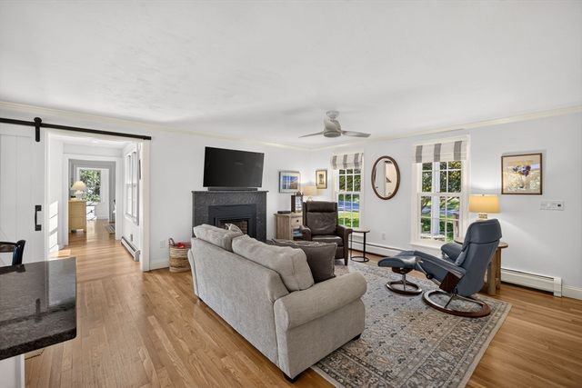 16 Widow Coombs Walk, Sandwich, MA 02563