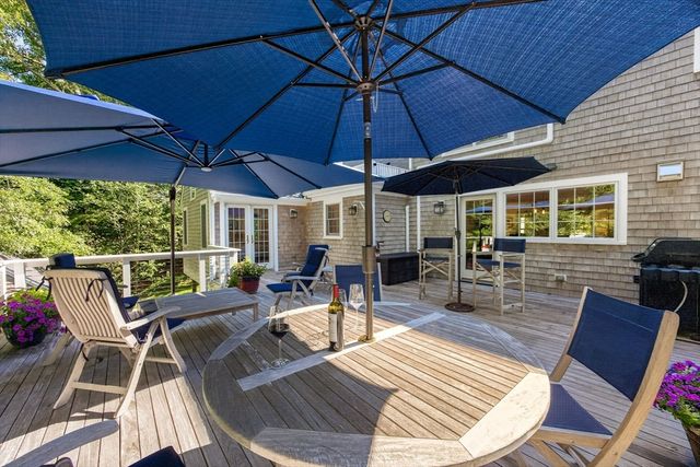 16 Widow Coombs Walk, Sandwich, MA 02563