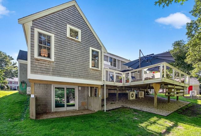 16 Widow Coombs Walk, Sandwich, MA 02563