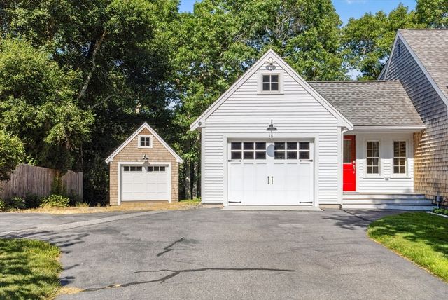 16 Widow Coombs Walk, Sandwich, MA 02563