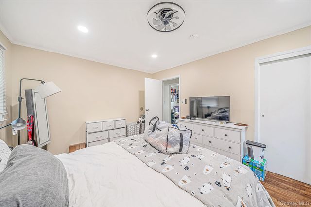 127 Iceland Drive, South Huntington, NY 11746