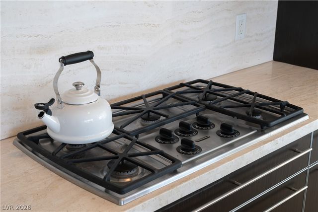 8925 West Flamingo Road 307, Las Vegas, NV 89147