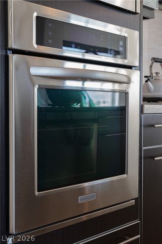 8925 West Flamingo Road 307, Las Vegas, NV 89147