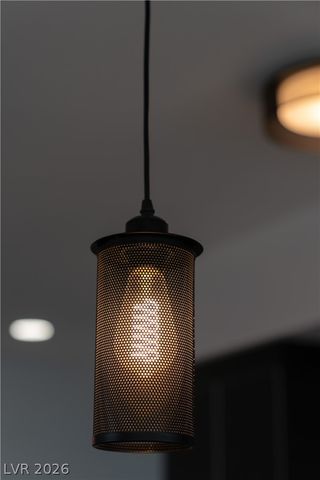 8925 West Flamingo Road 307, Las Vegas, NV 89147