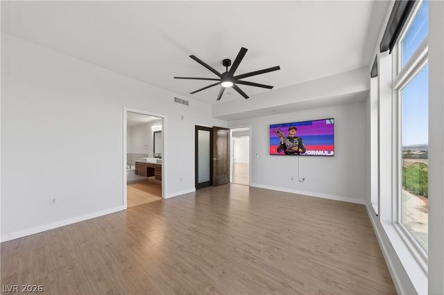 8925 West Flamingo Road 307, Las Vegas, NV 89147