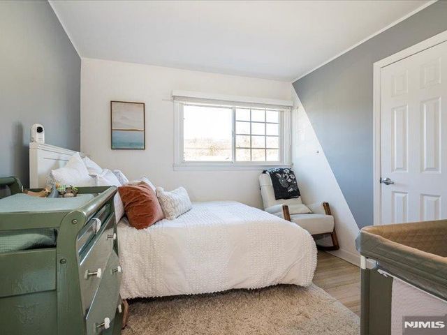 15 Windemere Road, Verona, NJ 07044