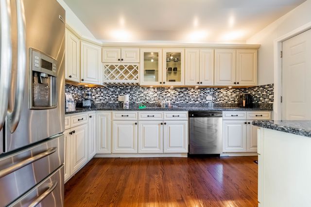 7922 S Ellis Avenue, Chicago, IL 60619