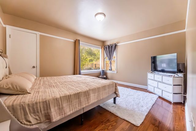 7922 S Ellis Avenue, Chicago, IL 60619