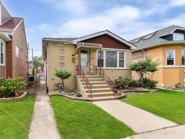 3834 WISCONSIN Avenue, Berwyn, IL 60402