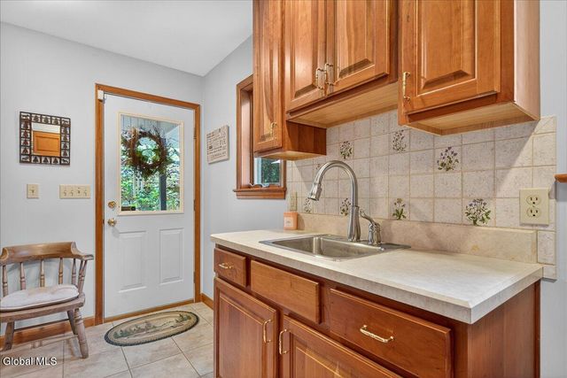 143 Green Lake Road, Caroga, NY 12032