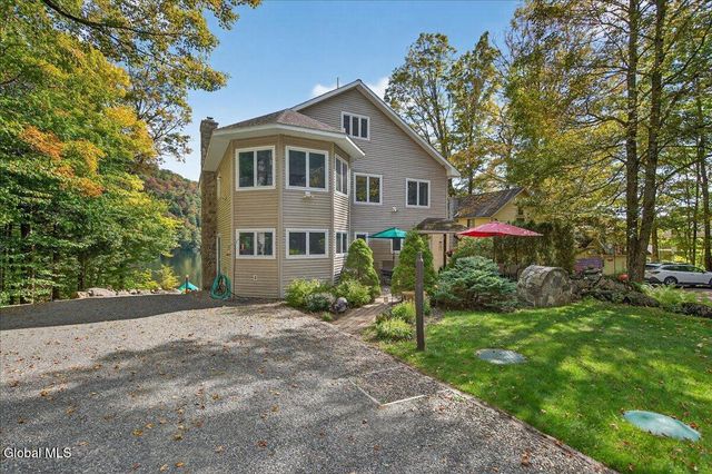 143 Green Lake Road, Caroga, NY 12032