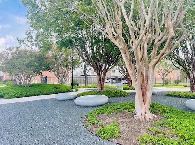 10047 Westpark Drive 46, Houston, TX 77042